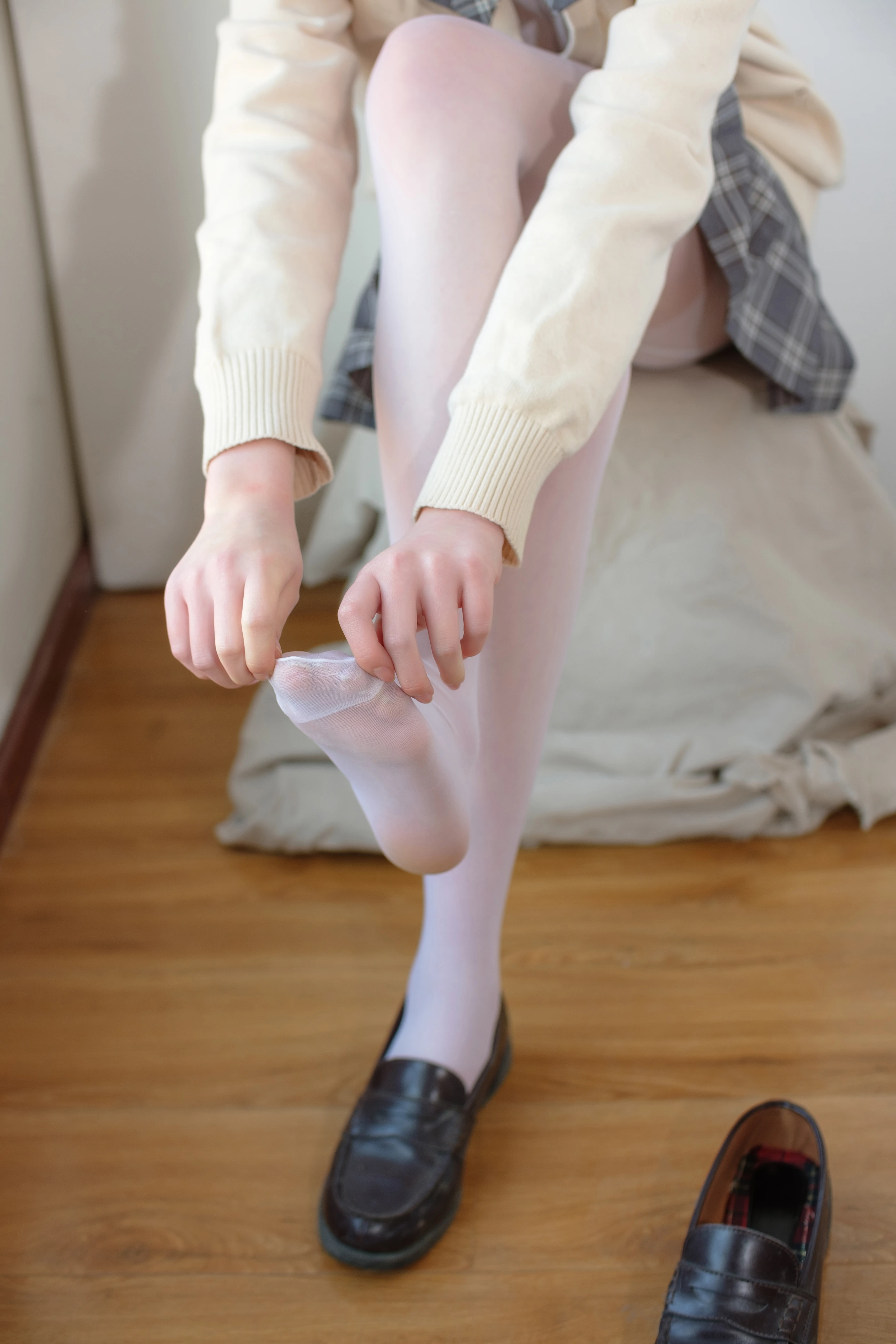 森萝财团 [X-010-SSR] JK校服白丝 [83P 1V]插图9